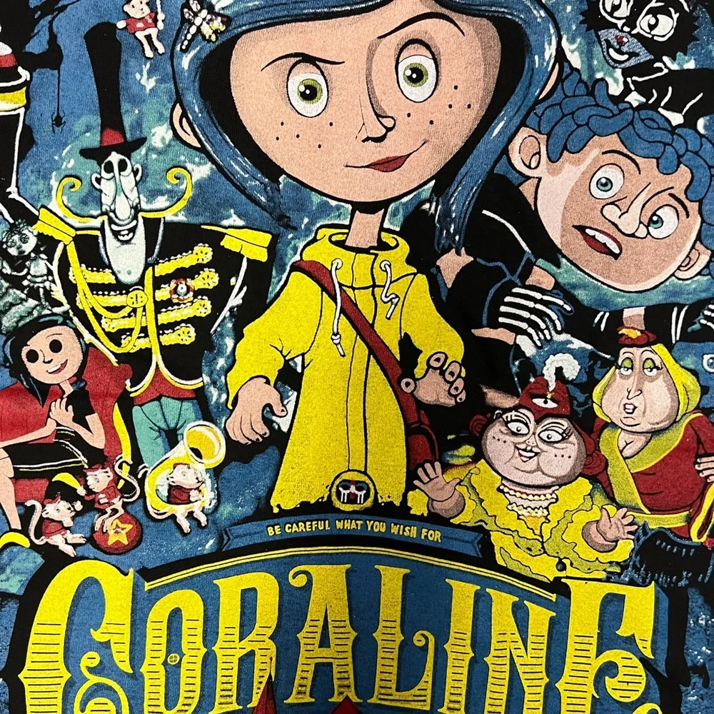 Coraline graphic Tshirt ! - Picture 3 of 4